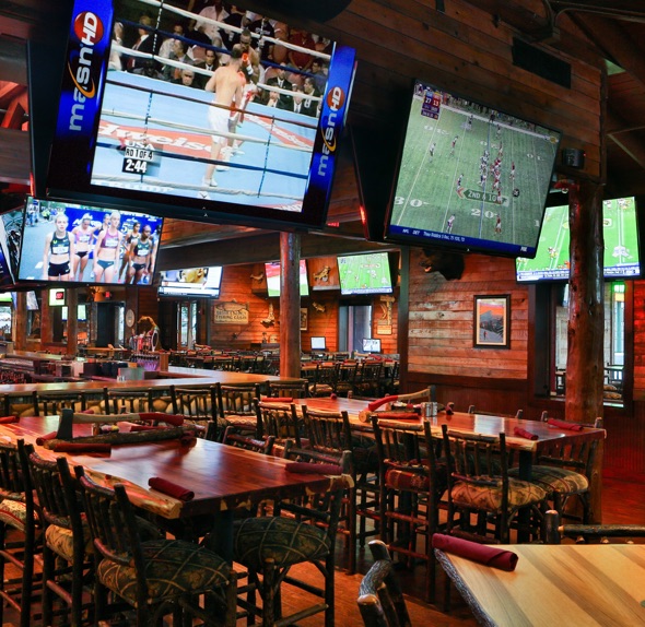 Twin Peaks sports bar bringing 'ultimate man cave' to Madison